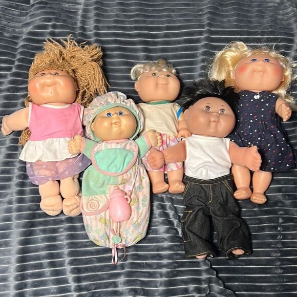 🔥🔥 CABBAGE PATCH KIDS LOT BUNDLE OF 5 Dolls - GOOD Used Condition - Picture 1 of 5